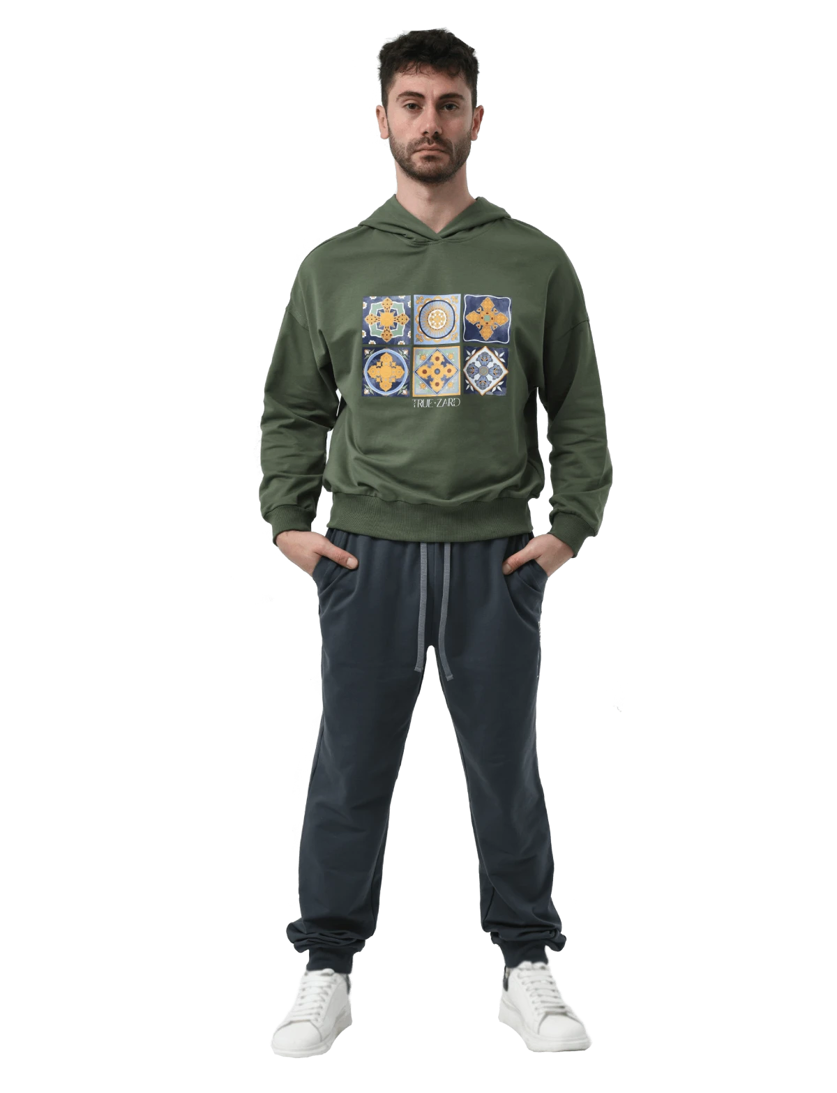 Հուդի տղամարդու/S33_3566.webp